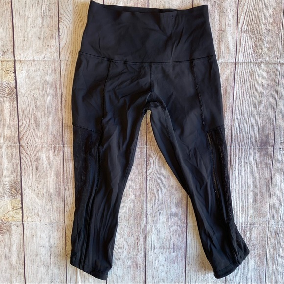 lululemon athletica Pants - Lululemon Black Leggings Size 6 Excellent Condition